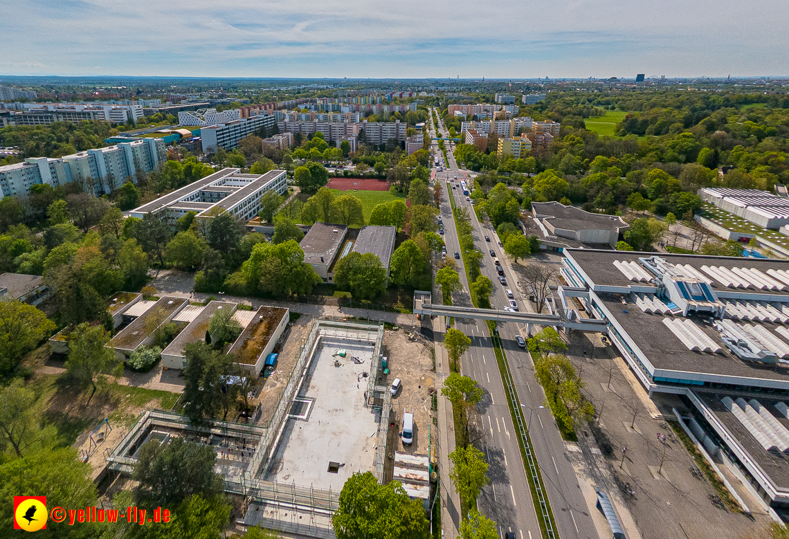 04.05.2023 - Luftbilder vom Haus für Kinder in Neuperlach